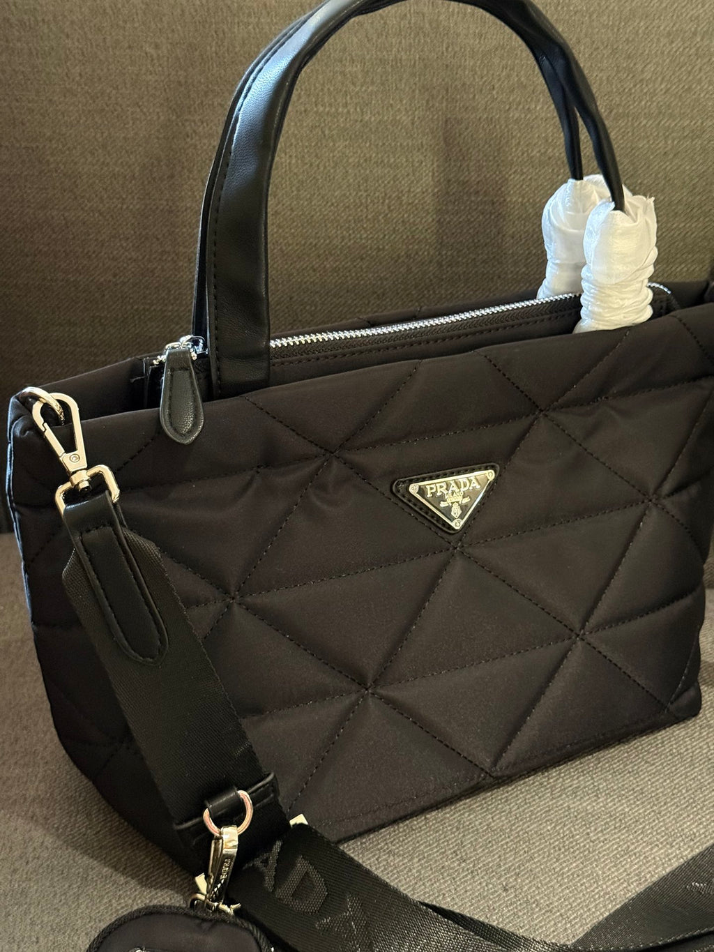 P Fashion Nylon Tote Bag 0724112803
