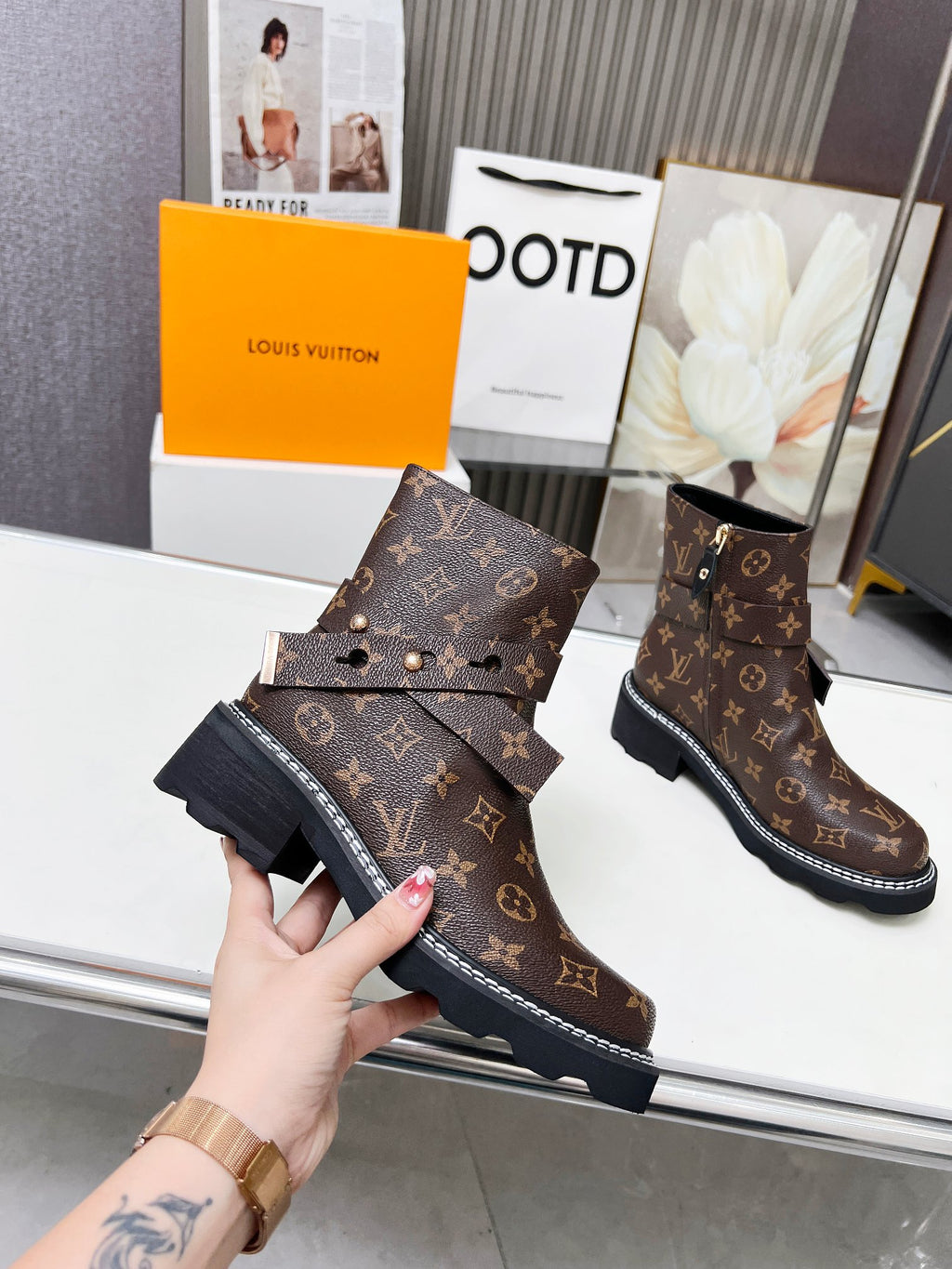 L fashion printed leather boots 0724102313