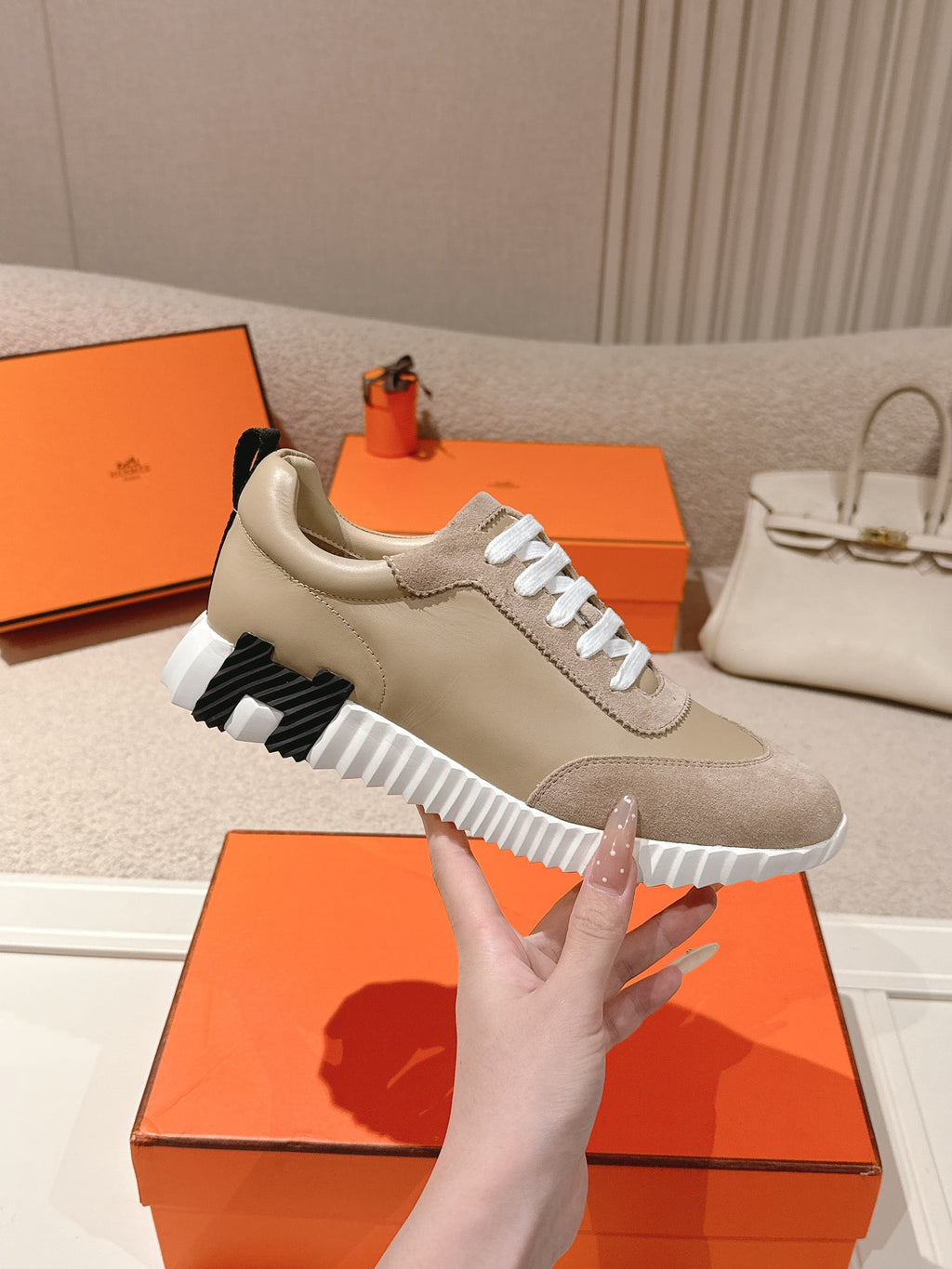 H Classic Couple Casual Sneakers 0726060804