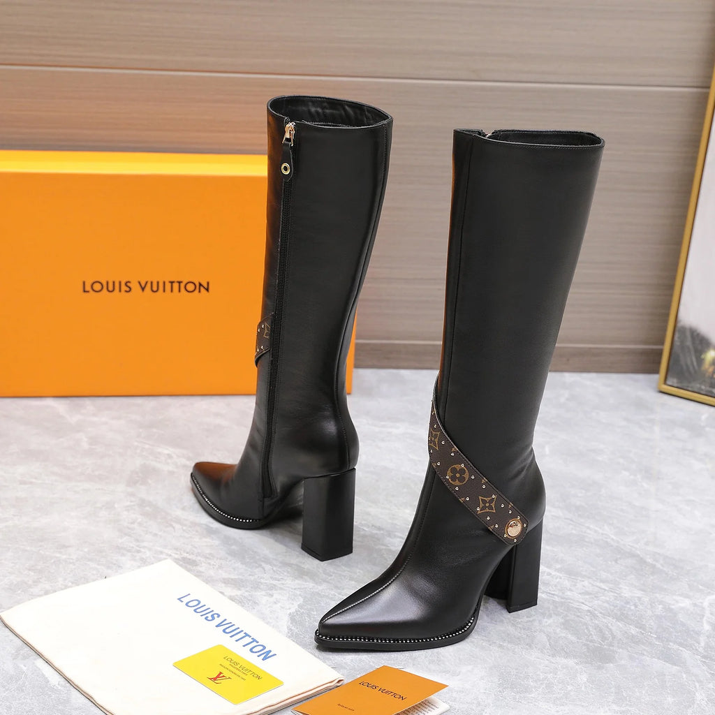 Little V and Pointy-Toed Rider Boots 1025102426