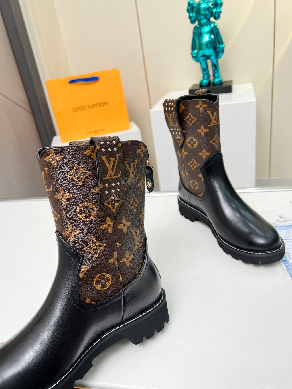 L fashion printed leather martin boots 0724102312