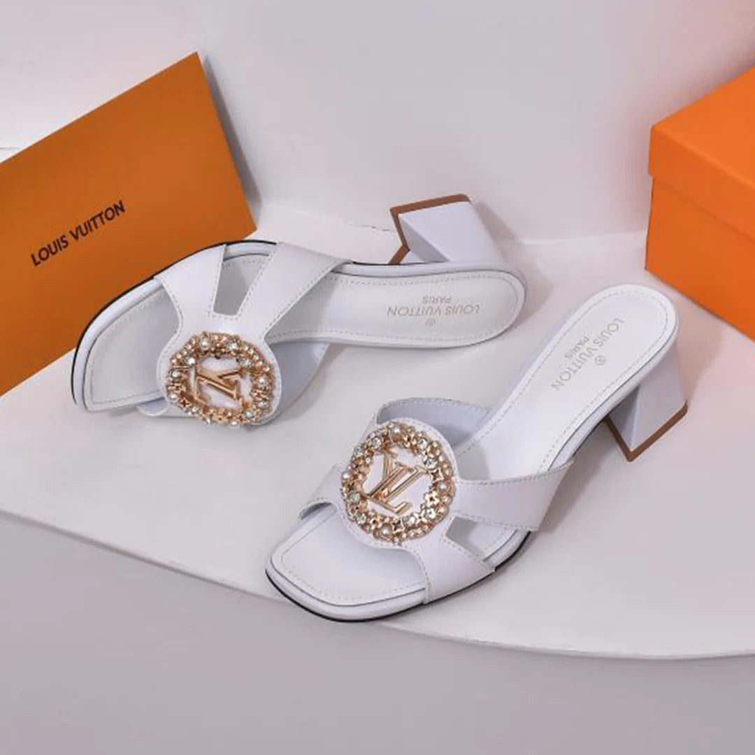 Ladies new fashion versatile thick heel sandals　1024032816
