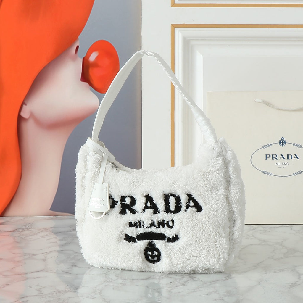 P Fashion Terry Fabric Tote Bag 0724122411