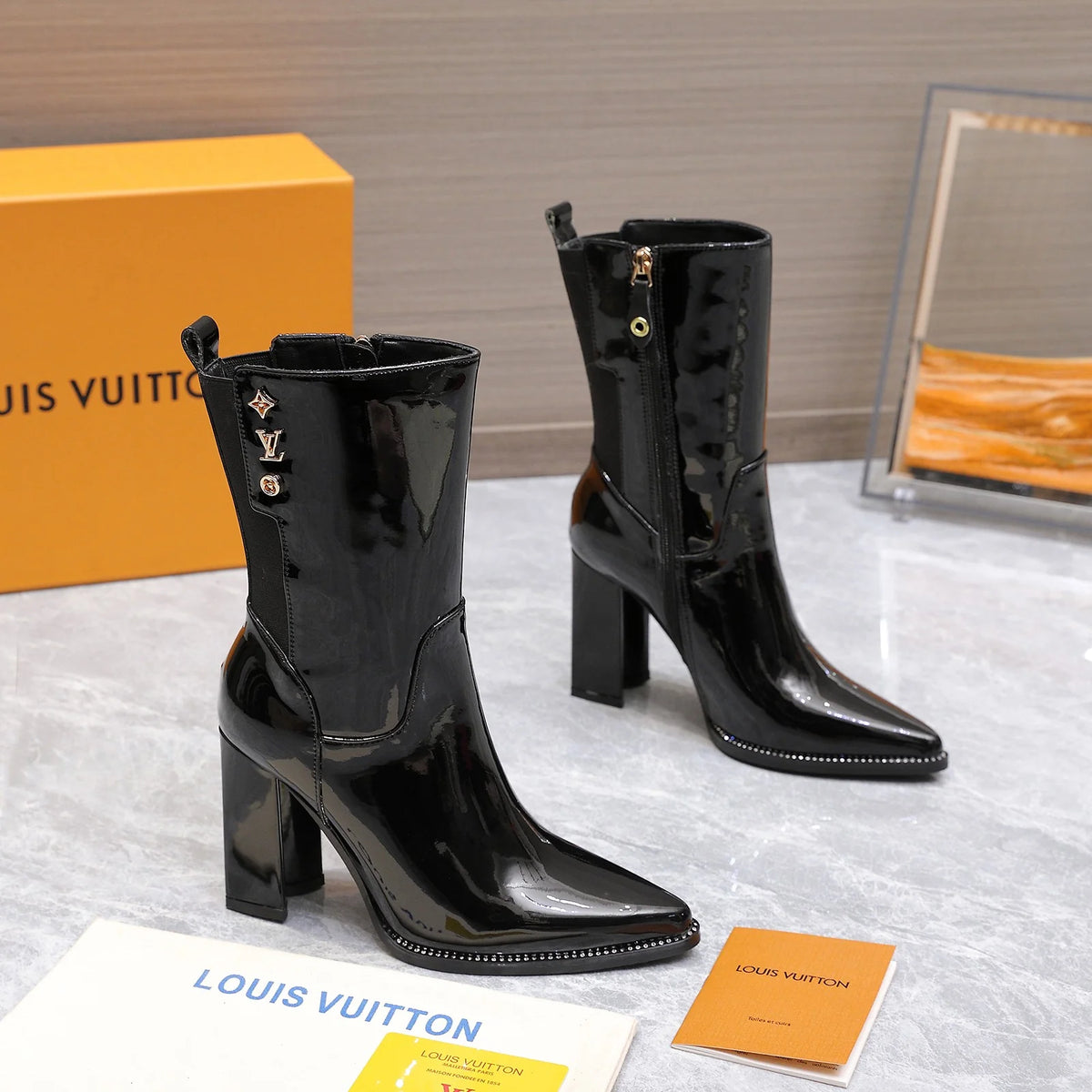 Little V and Pointy-Toed Rider Boots 1025102429