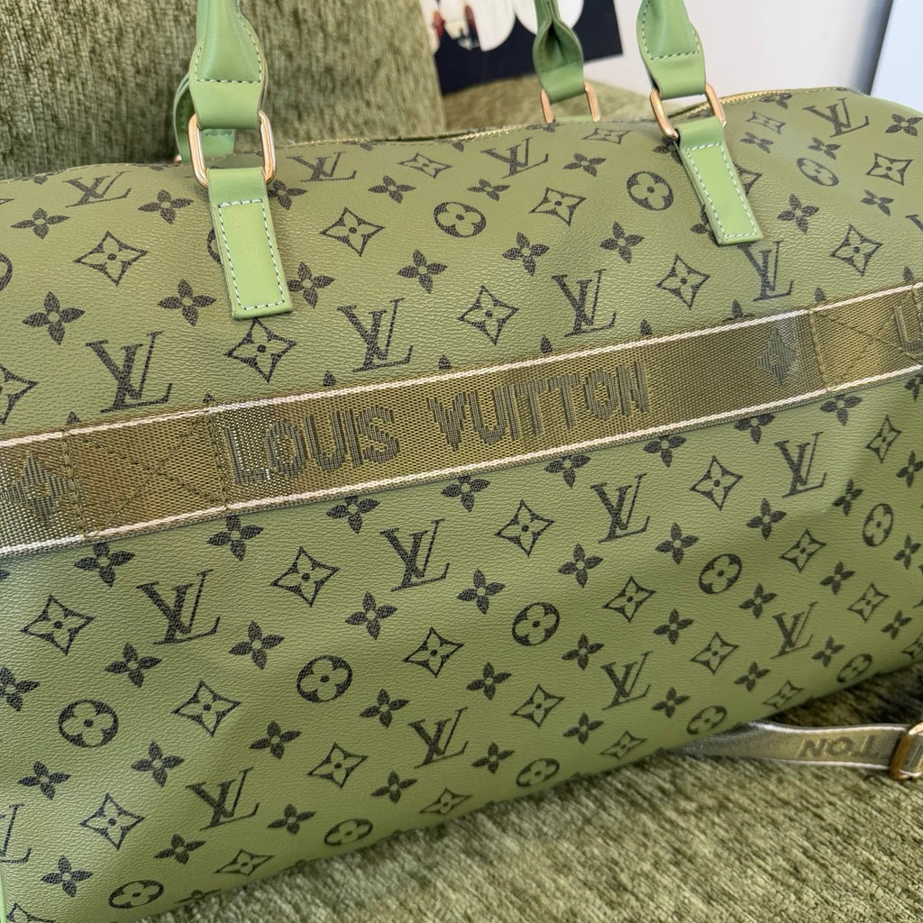 Stylish and Versatile Travel Bag SCB1026070709