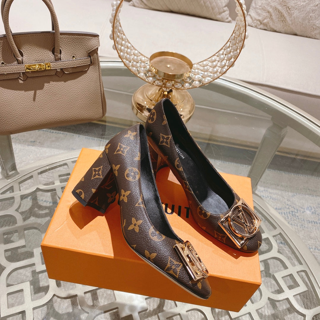 23 Ladies fashion luxury high heels XC052201