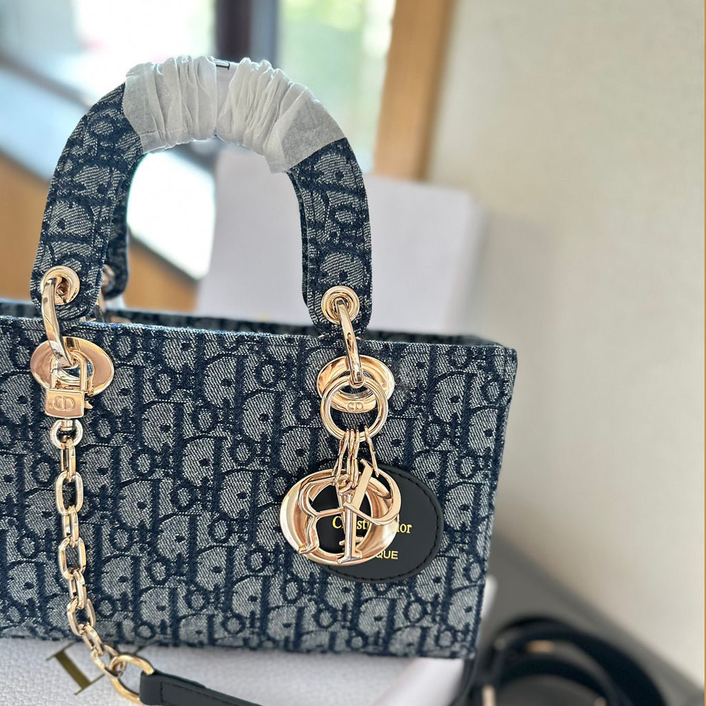 DIR 24ss New Fashion Handbags fb0424090203