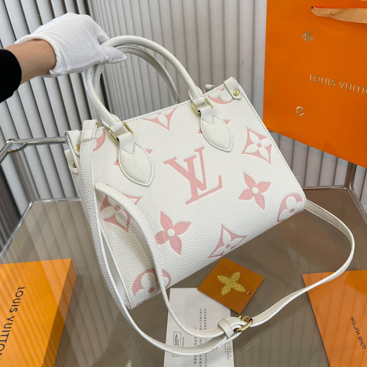 Pink High-value Fashion Bags WLFBG23021702
