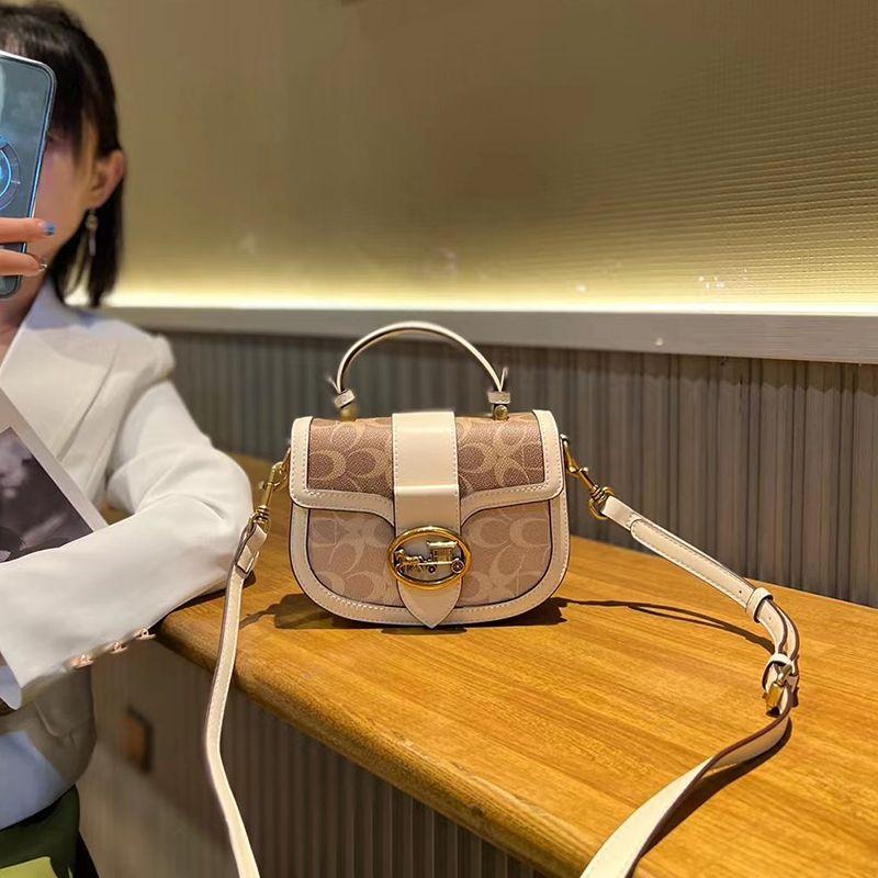 New Fashion All-match Cowhide Handbag Casual Crossbody Small Bag 1024061907