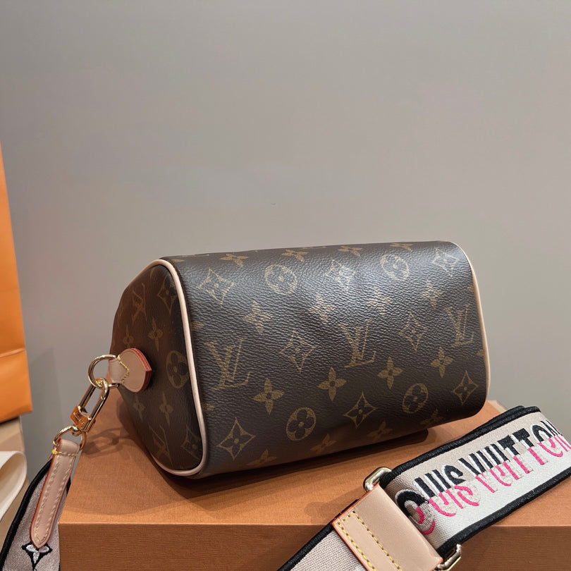 High Quality Wide Strap Pillow Bag