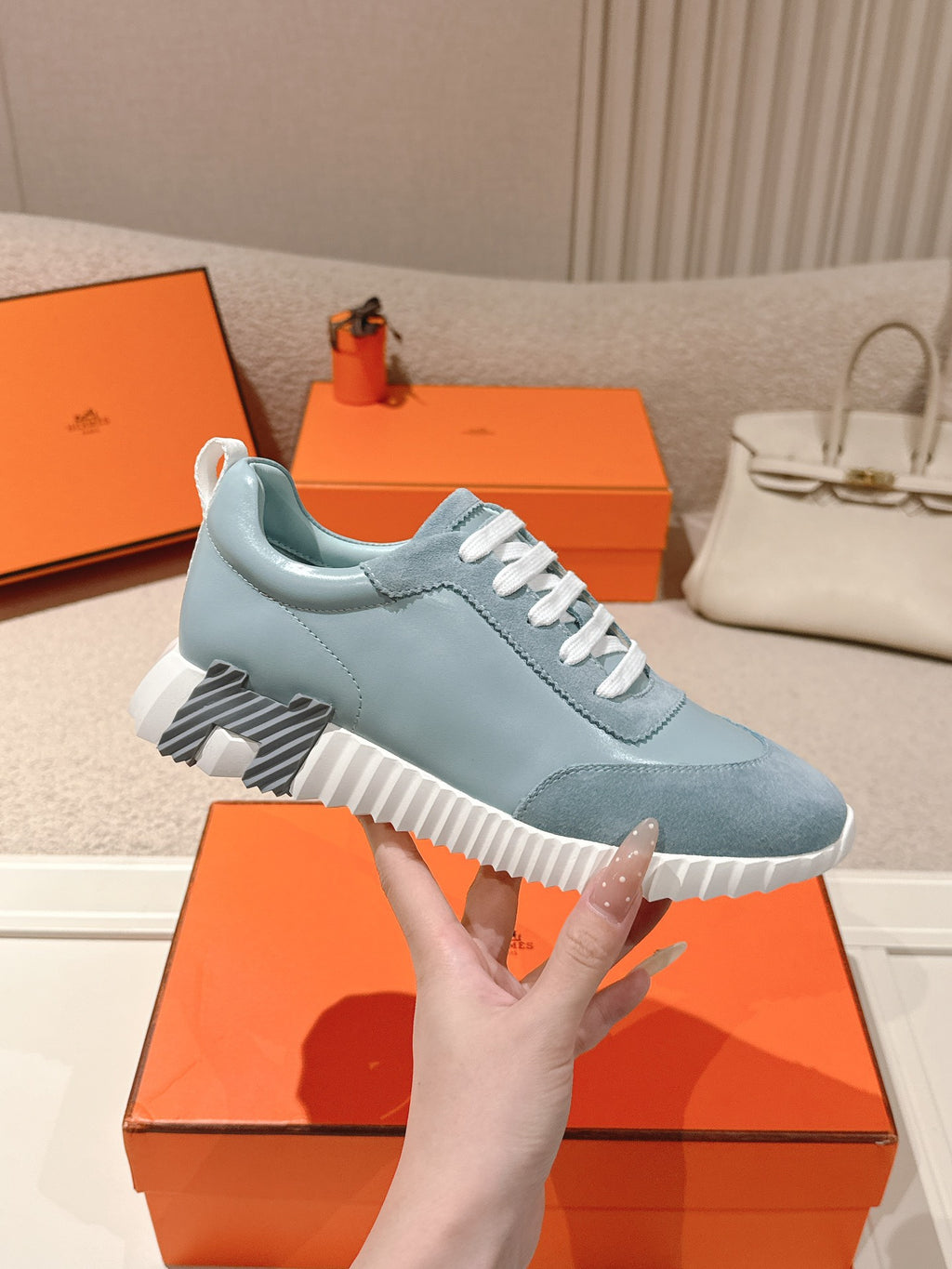 H Classic Couple Casual Sneakers 0726060804