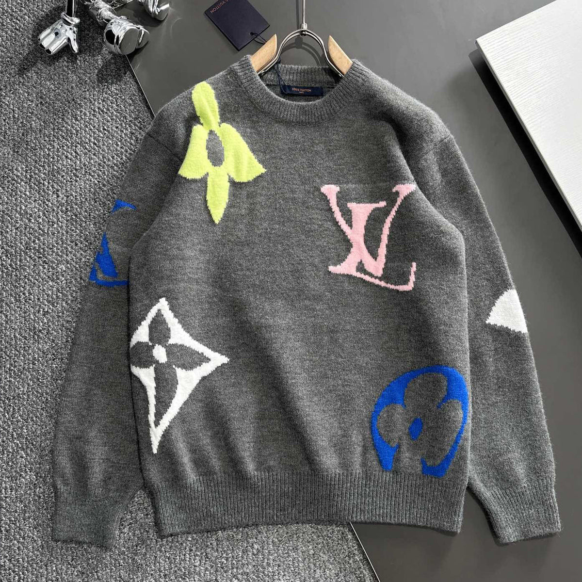 New fashionable unisex sweater 1024101620