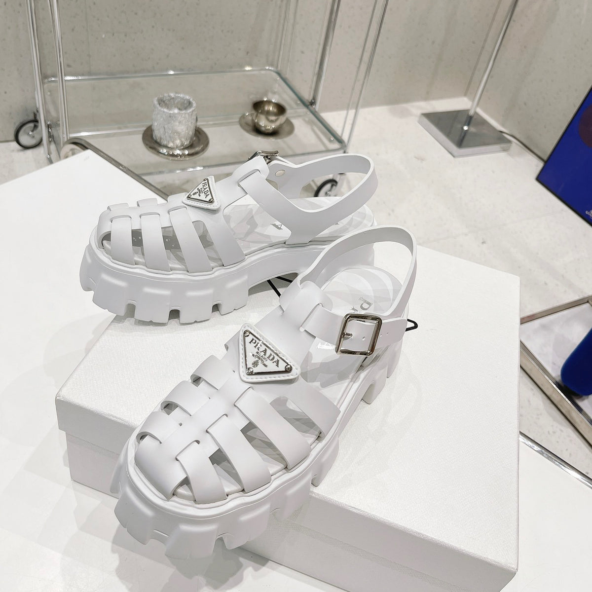 P luxury leather sandals XC0723081601