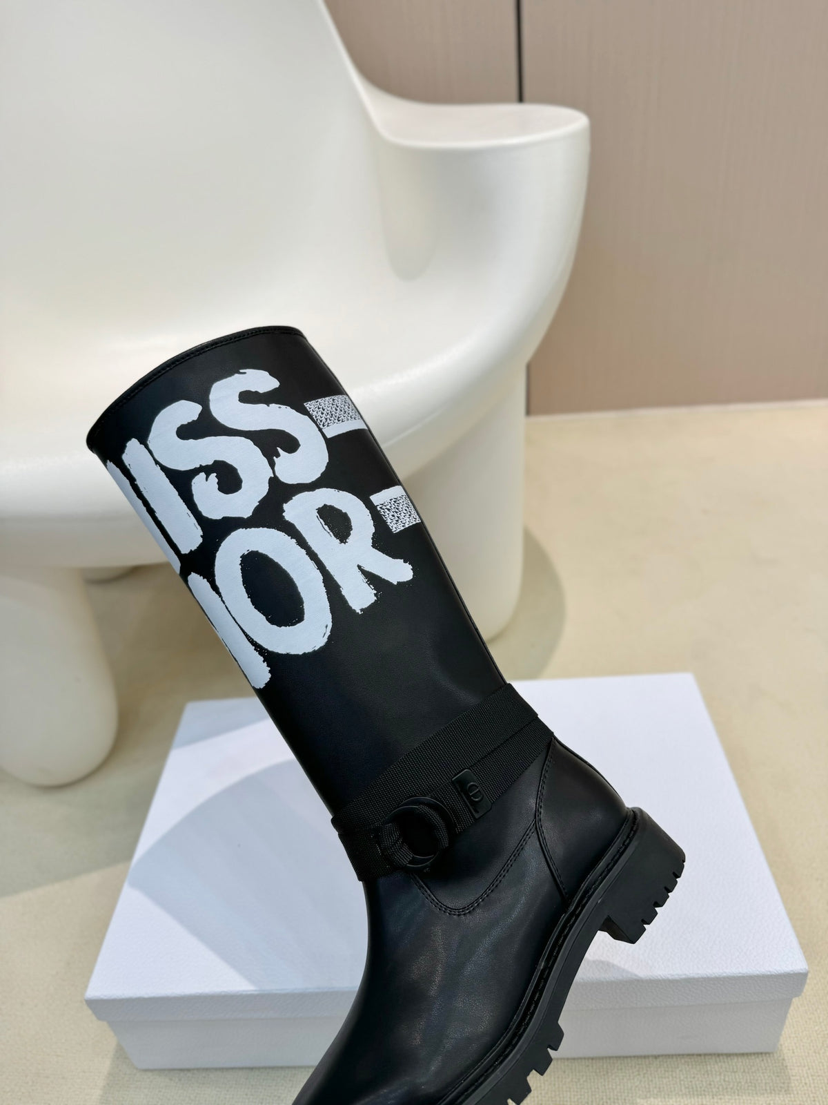 DIO mid-tube graffiti women's boots knight boots 0724082814