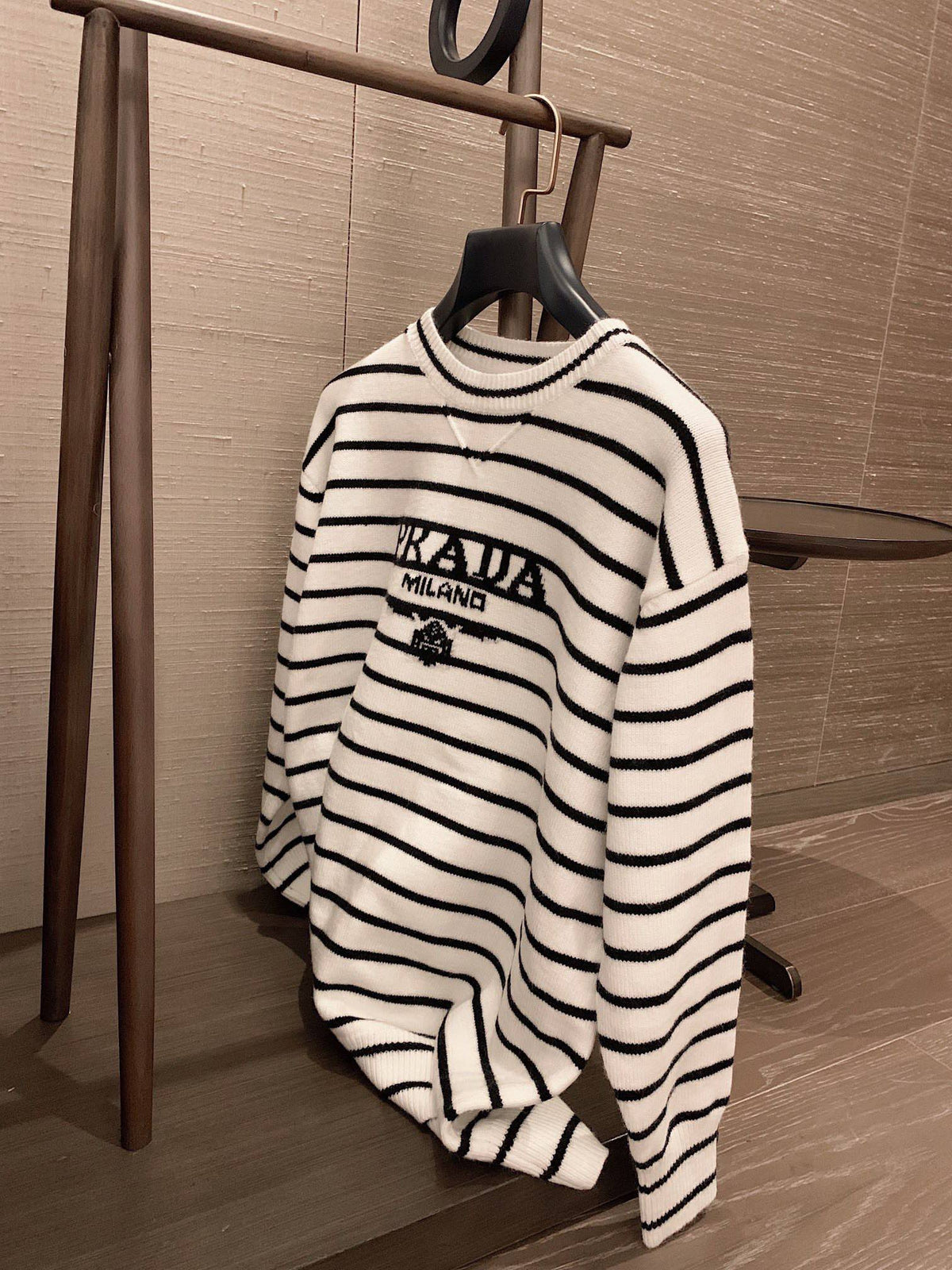 P24.AW Lettering striped sweater 0724112006