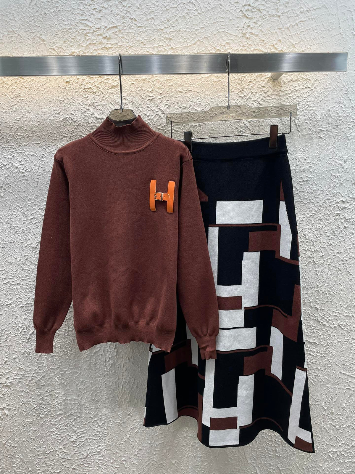H Fashion Women's Knitted Sweater Set 0725022112
