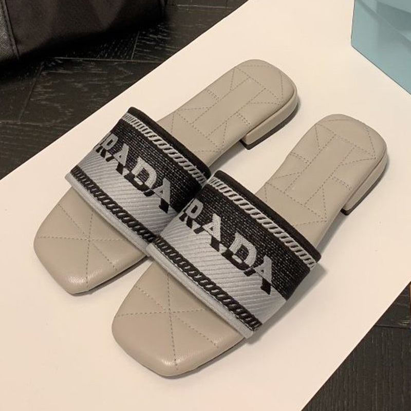 Fashion new style sandals PD1023071722