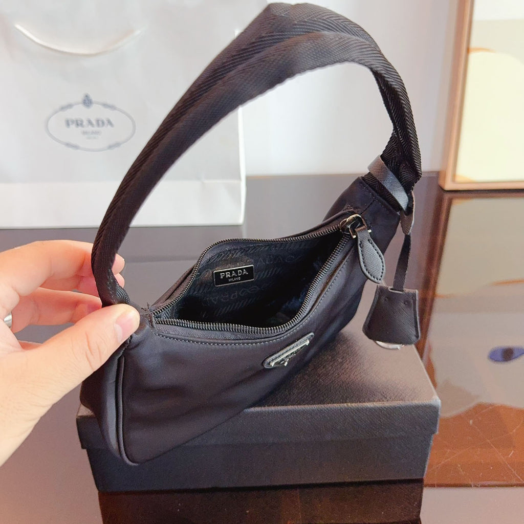 PAR shoulder bag XC24092424