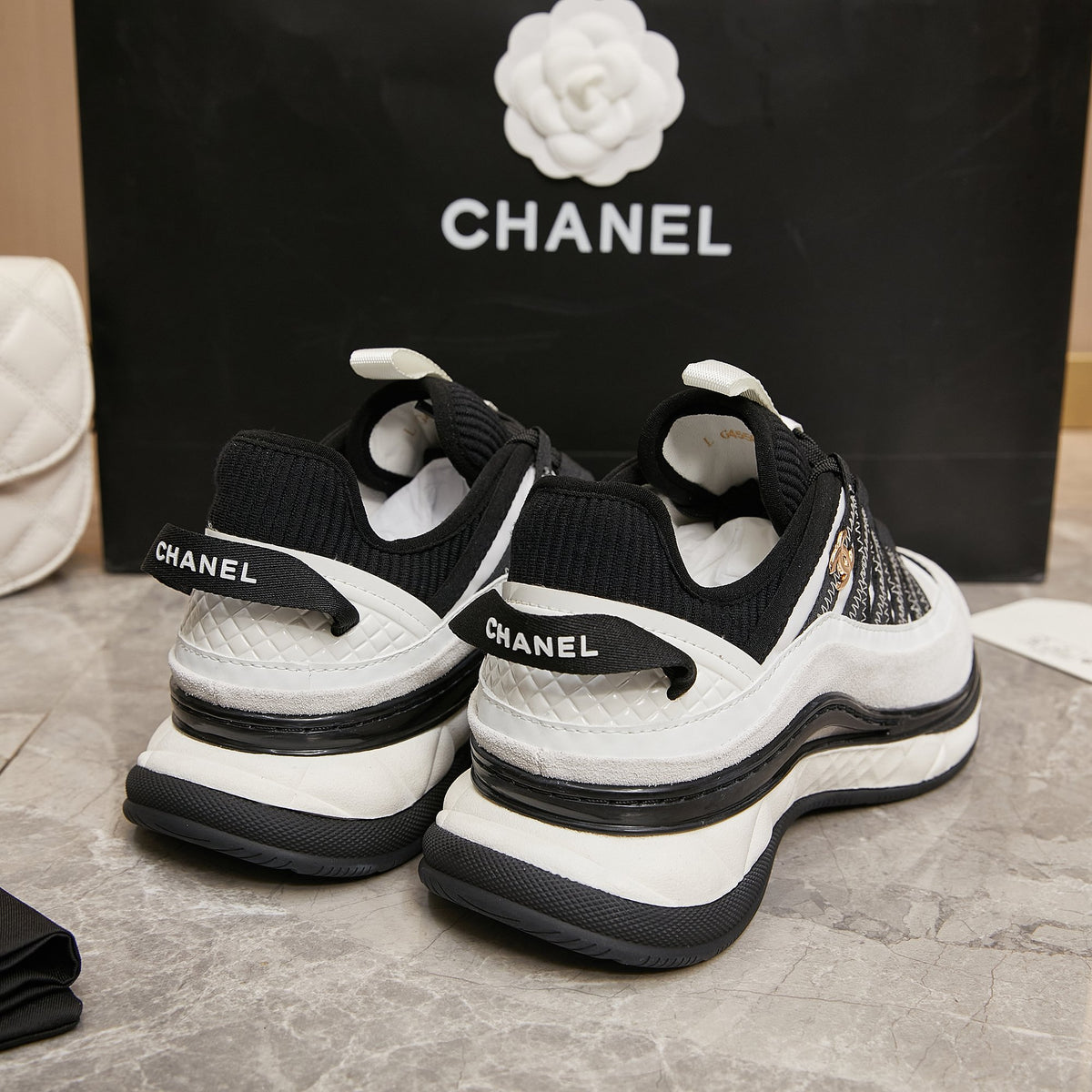 25ss new luxury fashion sports shoes 0725011401