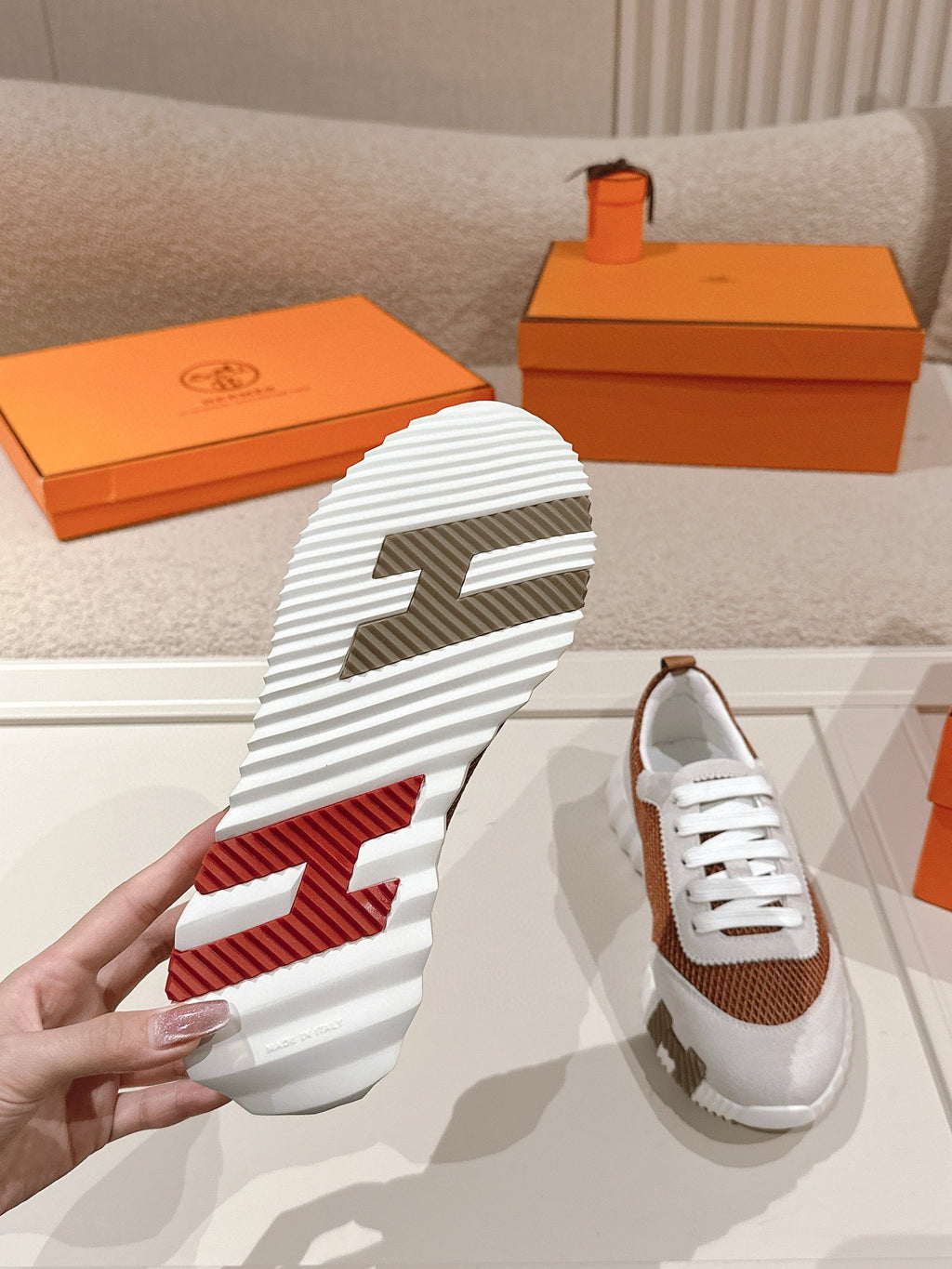HM Bouncing sneaker 1824111308
