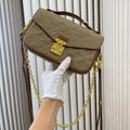 New trendy and fashion bags WLF1023090720