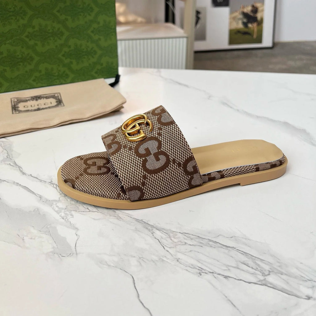 New fashion and versatile flip-flops 1025031908