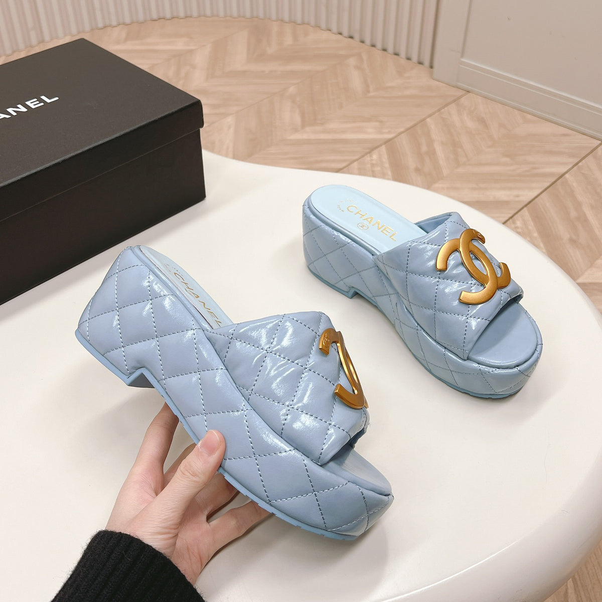 Chane1 top fashion thick-soled rhombus slippers 0724030812