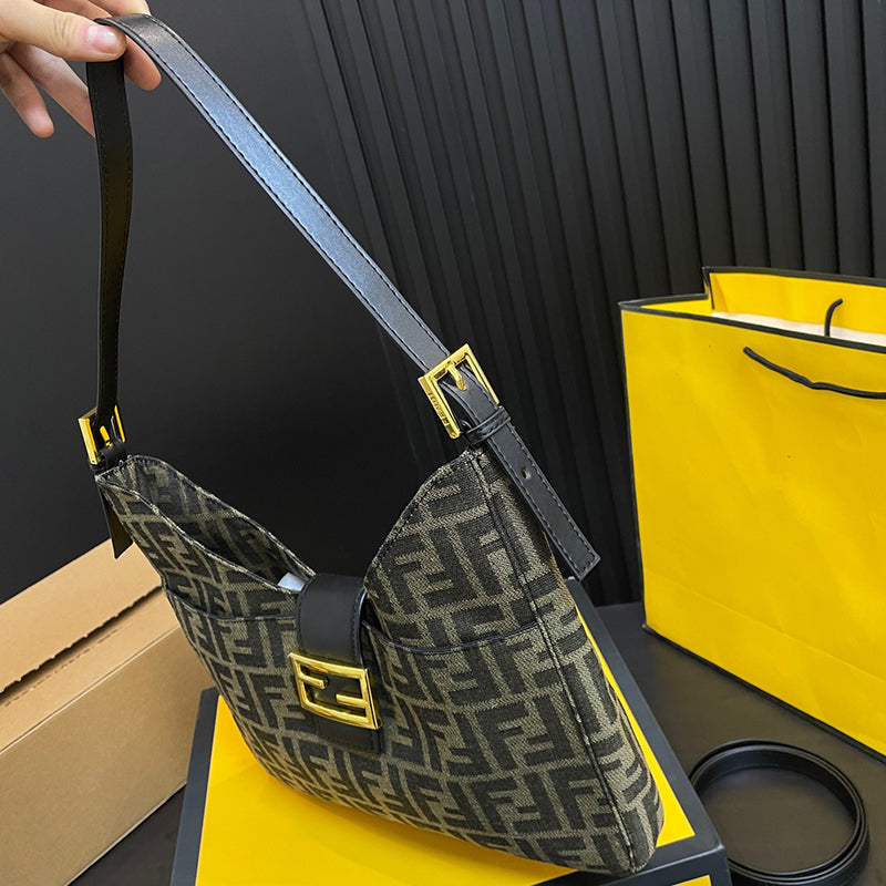 Fashion Versatile Casual Crossbody Bag KL1023110901