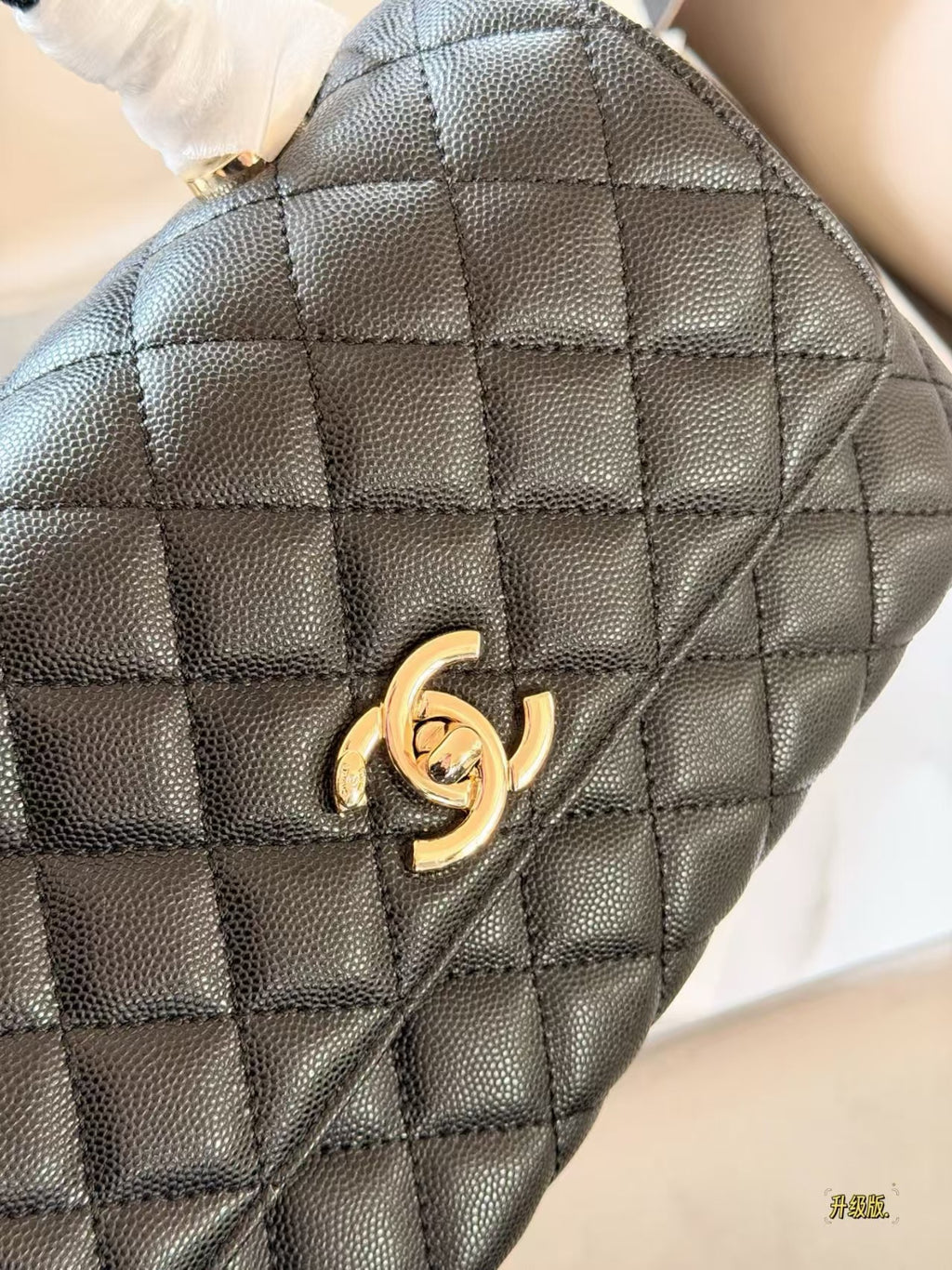 CH 26SS Women's Shoulder Bag PD26081401