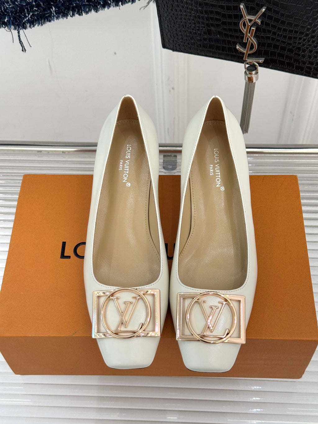 L square buckle square head high heels shoes 0725102003