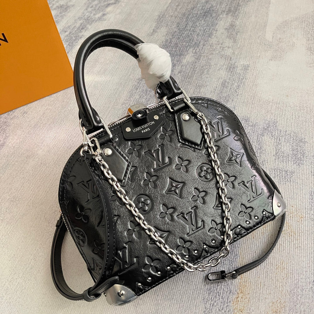 New stylish Alma handbag 0726011902