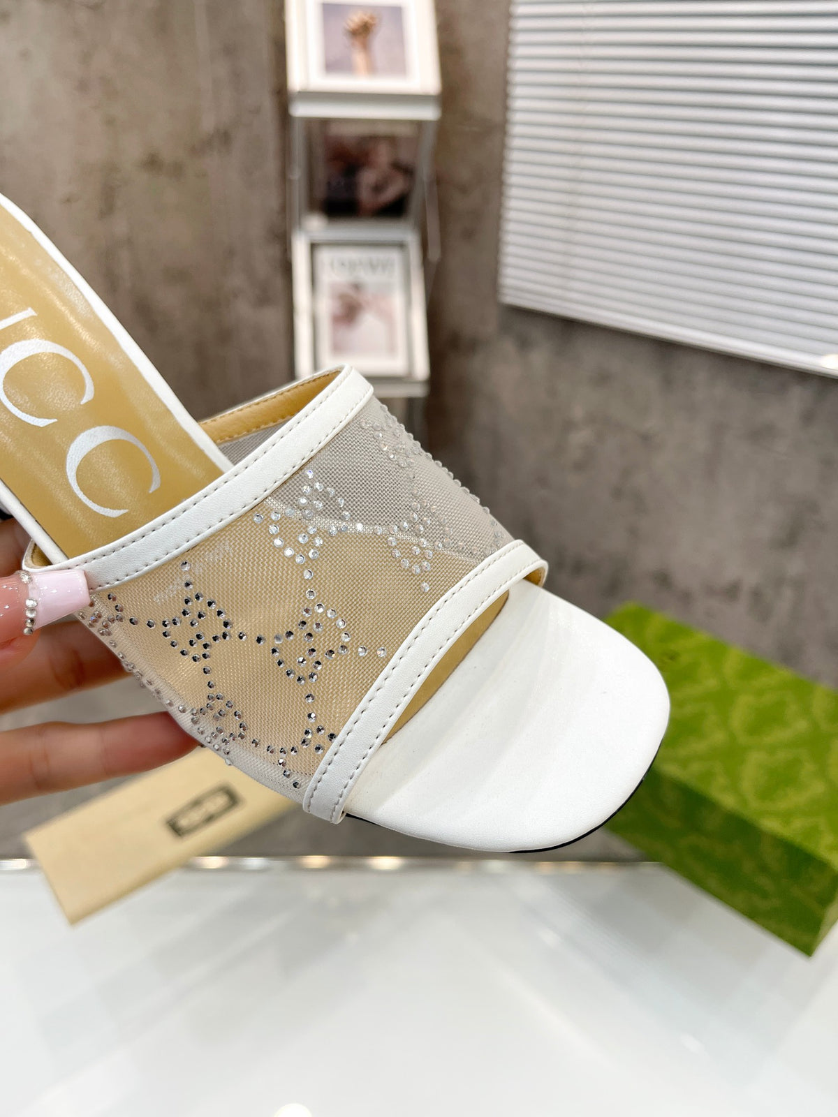 Gucc1 top fashion stiletto slippers 0724030802