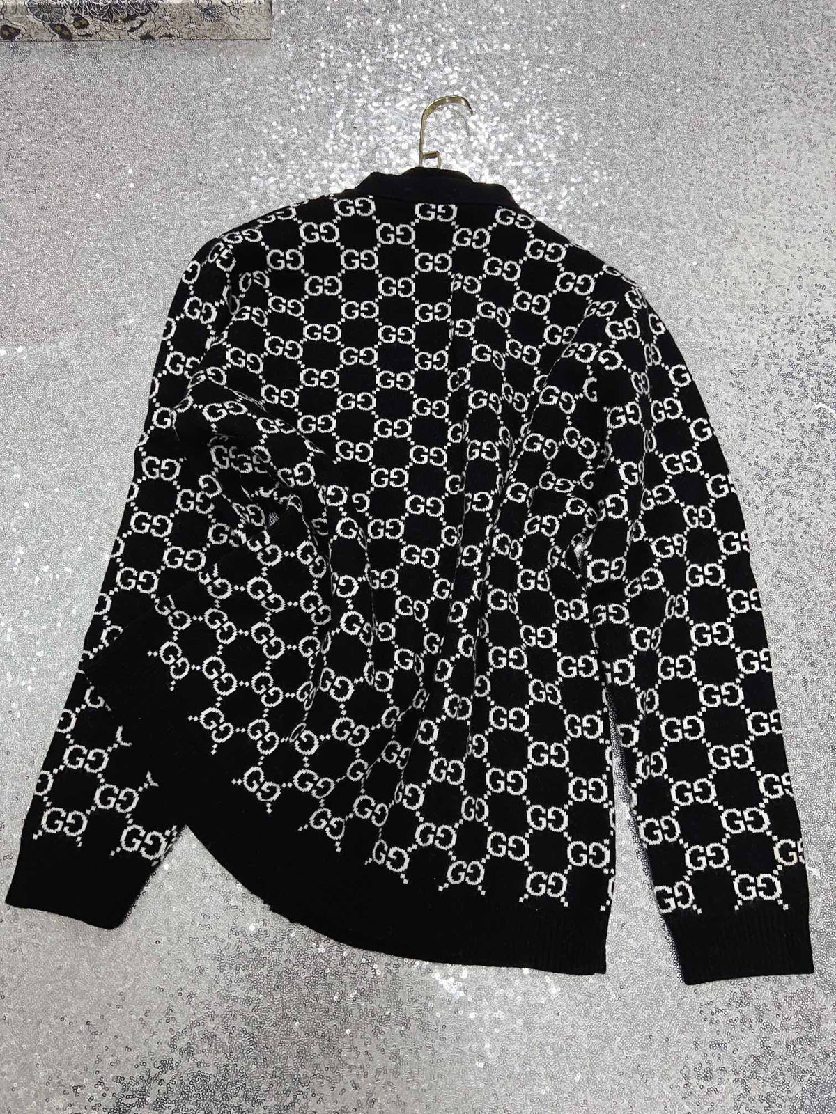 Fashion Cardigan Sweater 0725012301