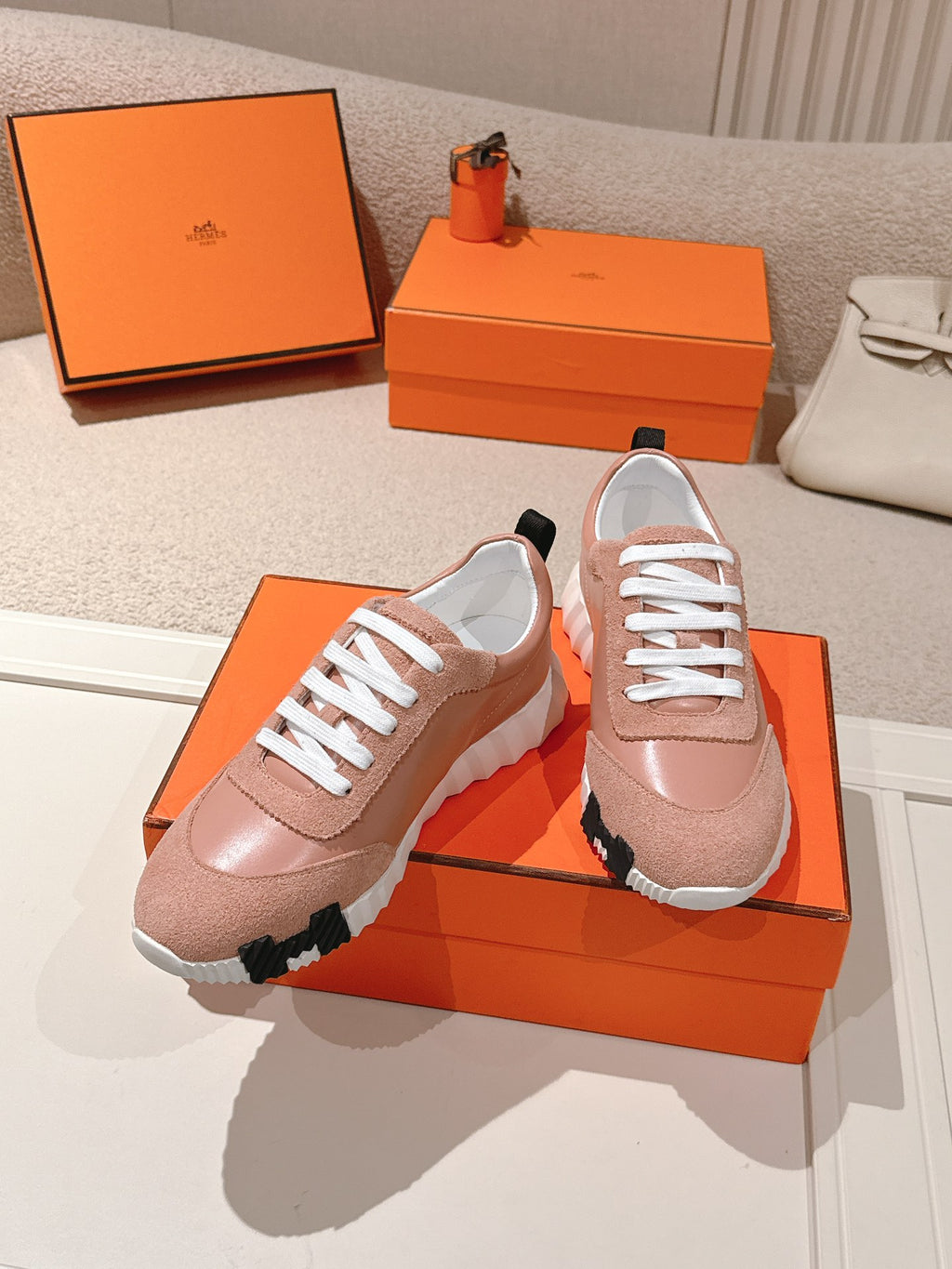 H Classic Couple Casual Sneakers 0726060804