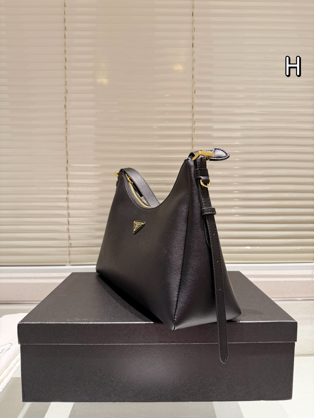 P stylish simple Aimme Underarm bag 0724112014