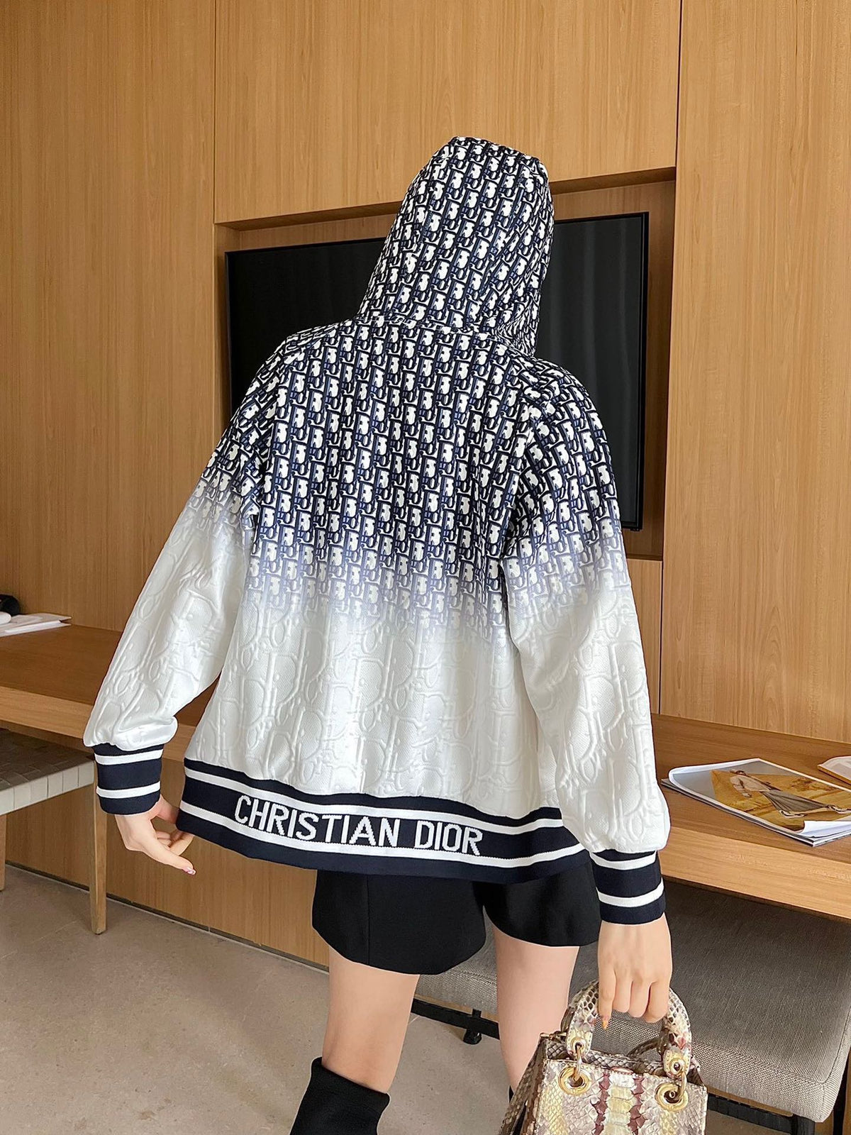 Jacquard letter smudged positioning print hooded jacket XC0823092718