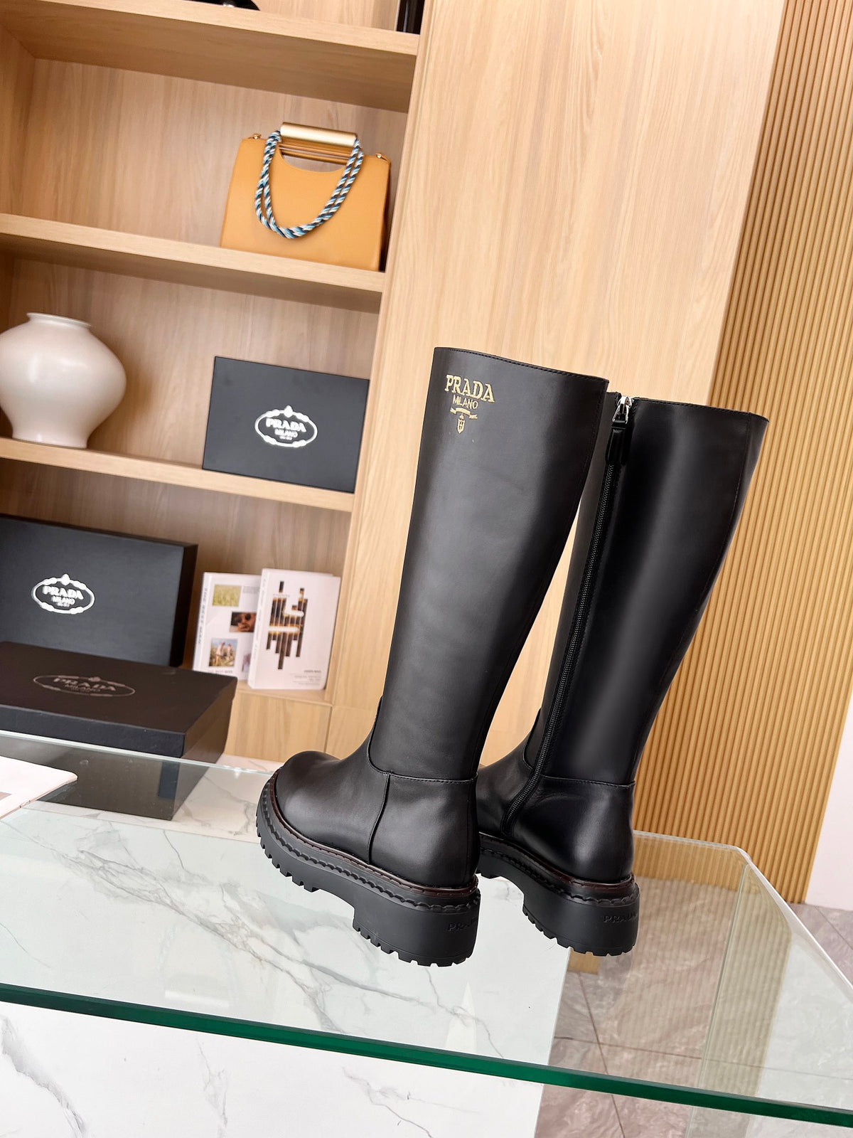 P classic catwalk style boots 0724111303