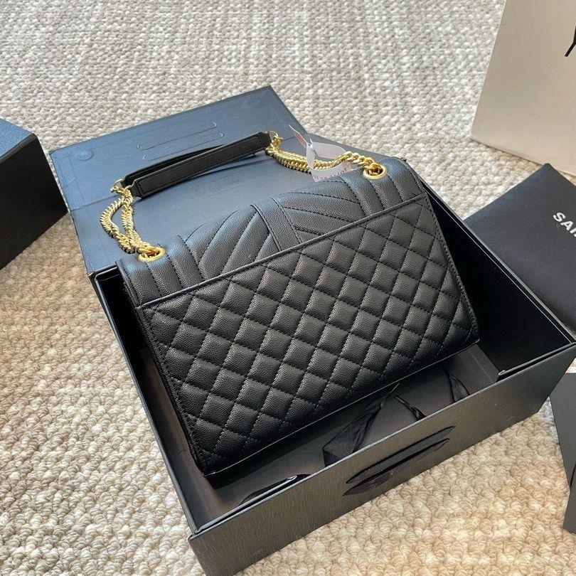 All-match New Caviar Messenger Bag 1024031404