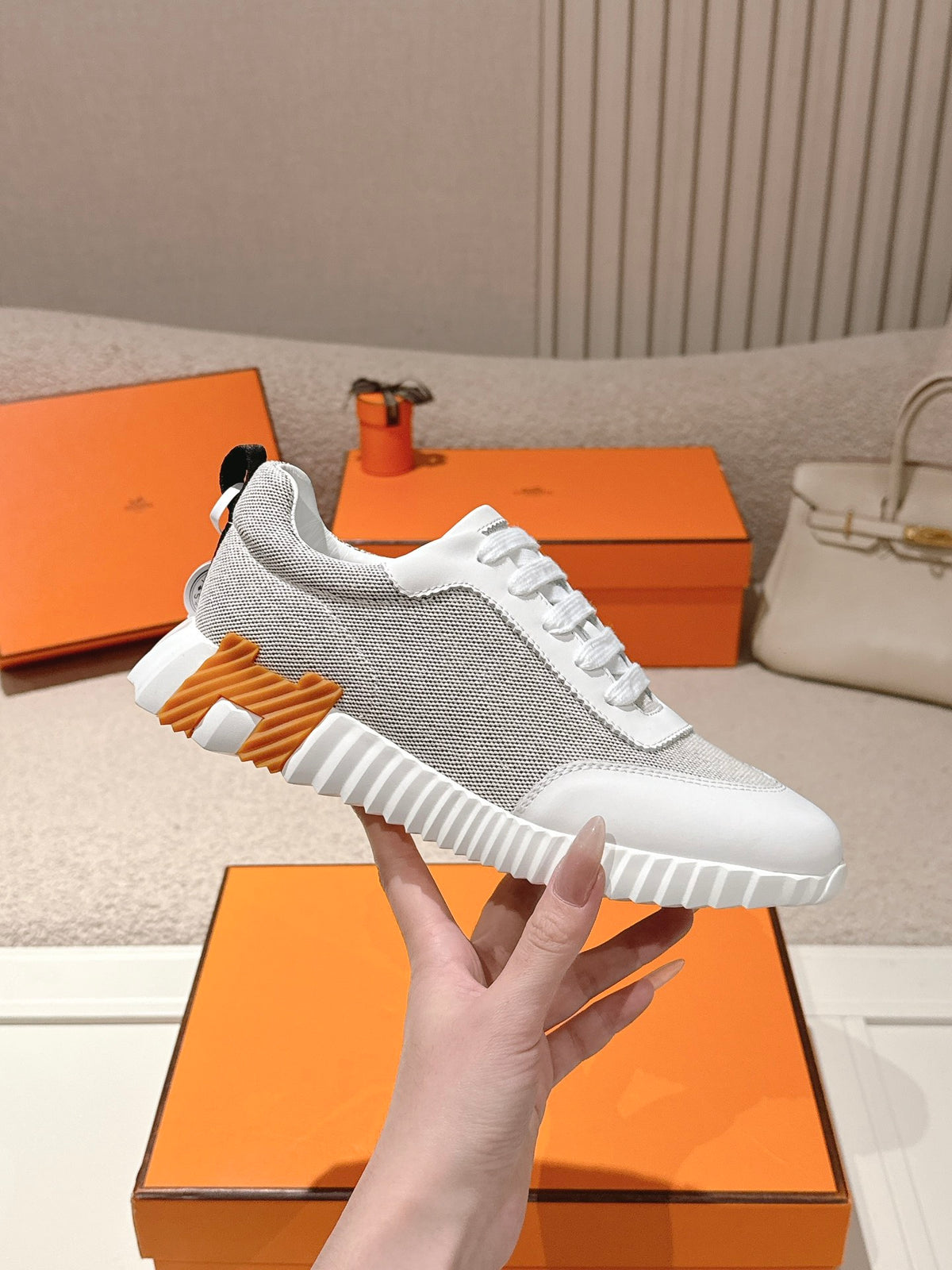 H Classic Couple Casual Sneakers 0726060805