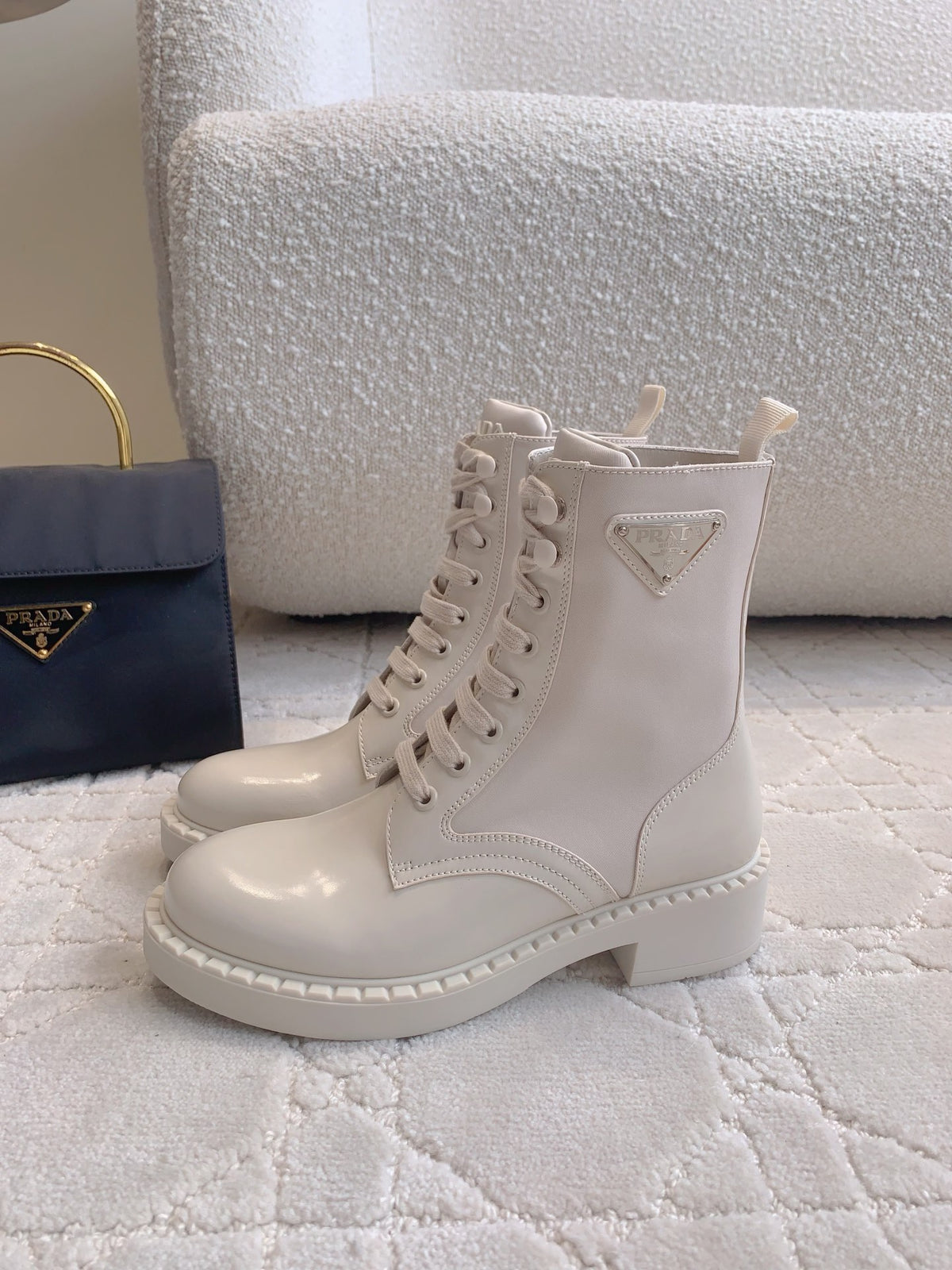 P Fashion White Leather High Top Boots 0724101804