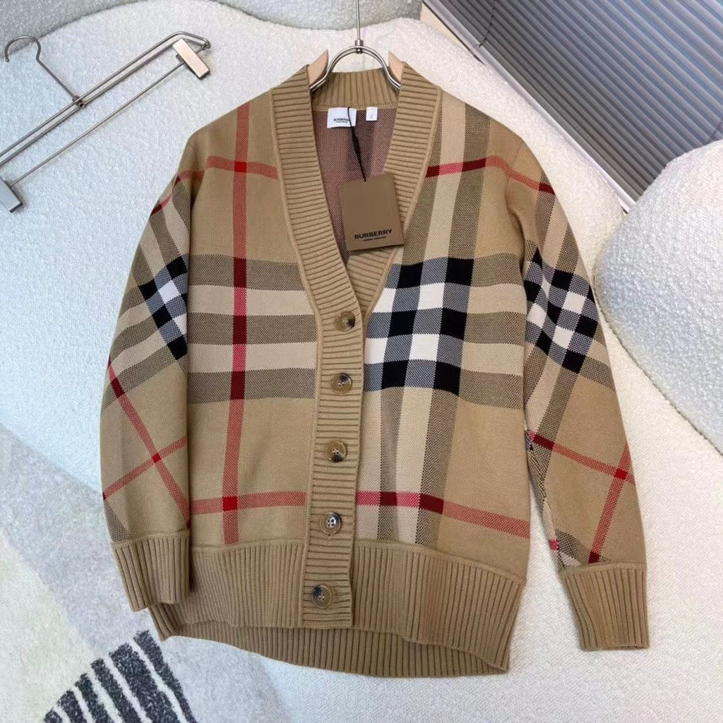 Khaki Classic Plaid Sweater 0823122501