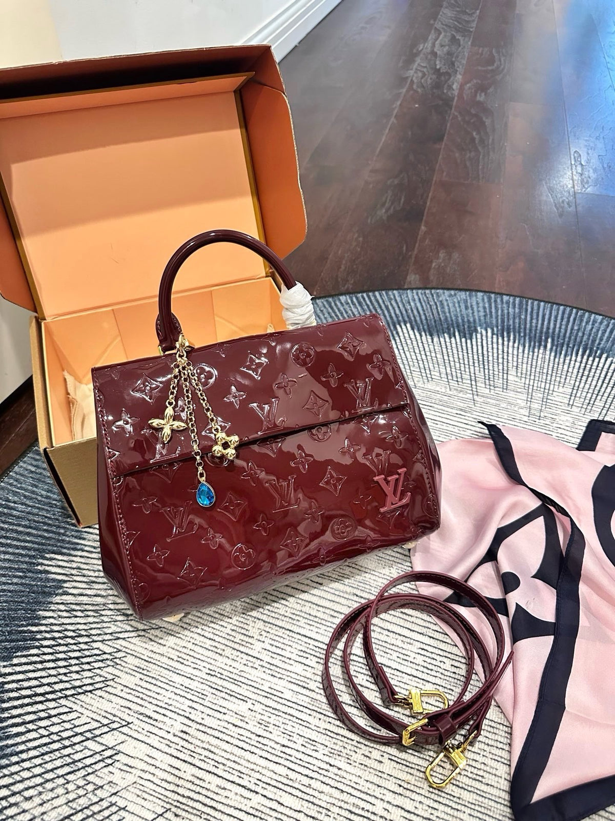 L 26ss  Women's Hand Bag CWT1326080708