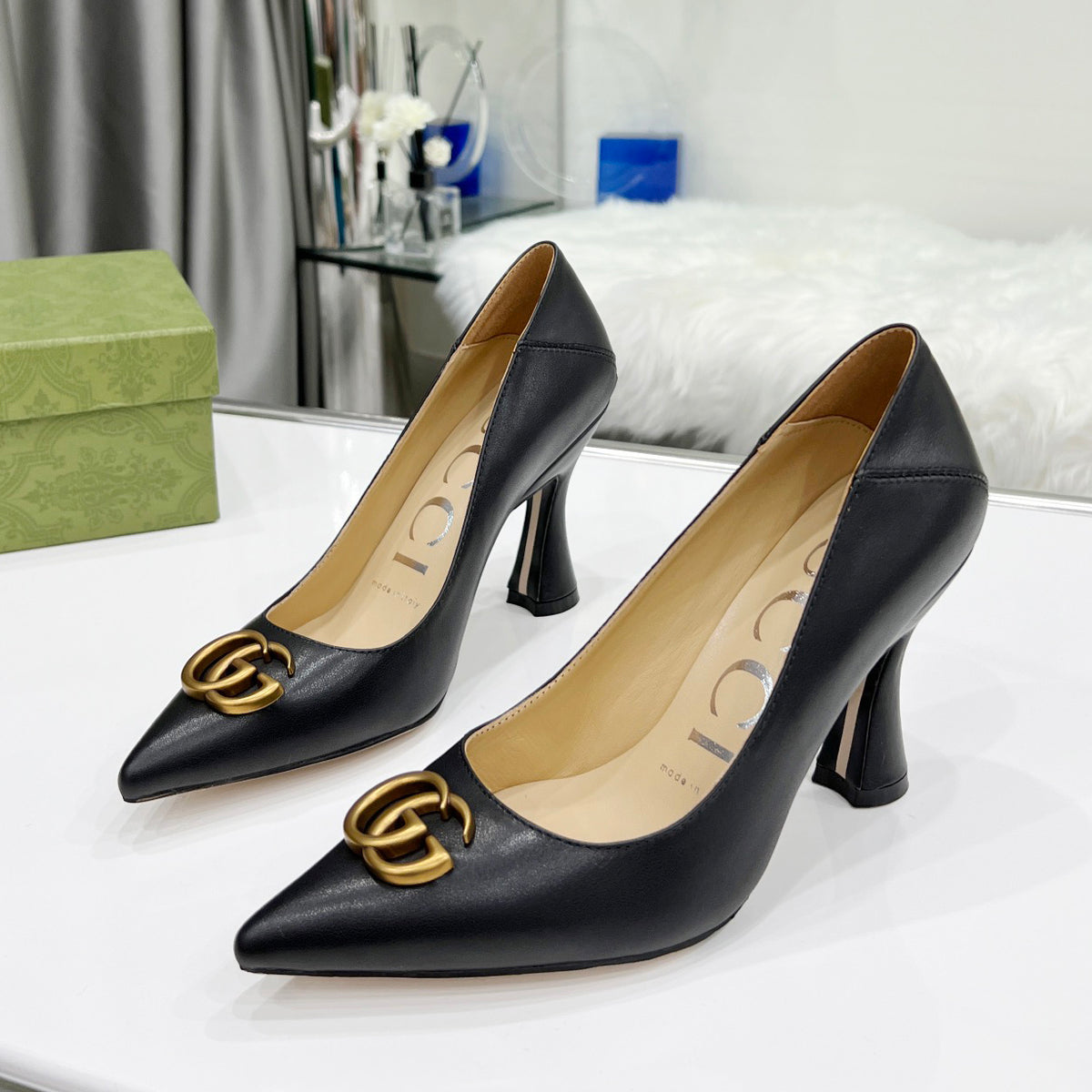 leather classic logo pumps XC0723042415