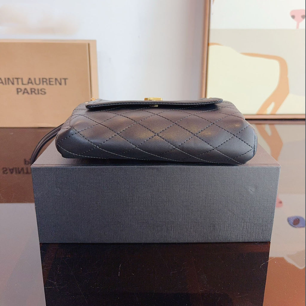 nolita Sheepskin material shoulder bag XC24092424