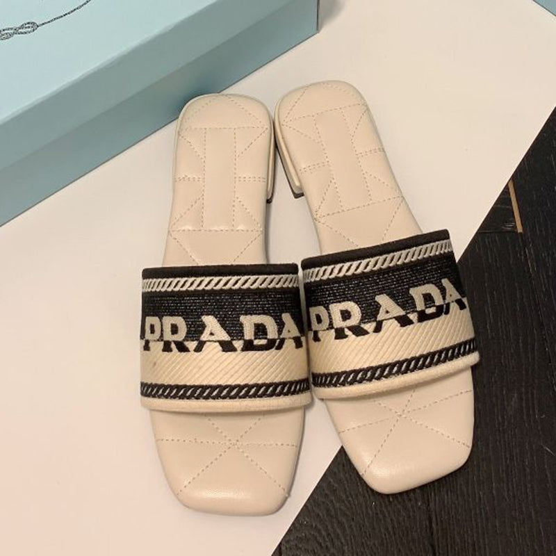 Fashion new style sandals PD1023071722