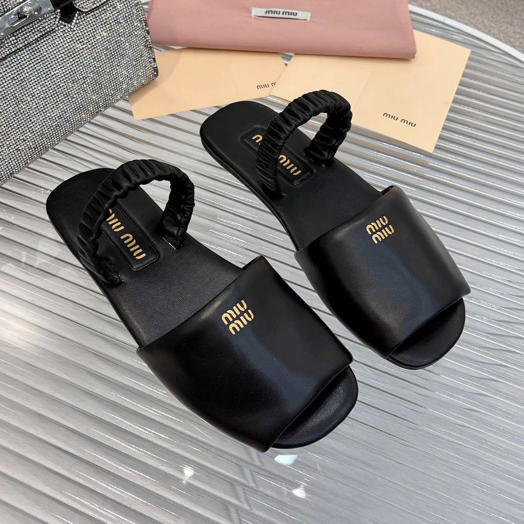 Fashion and versatile flat sandals 1025062401