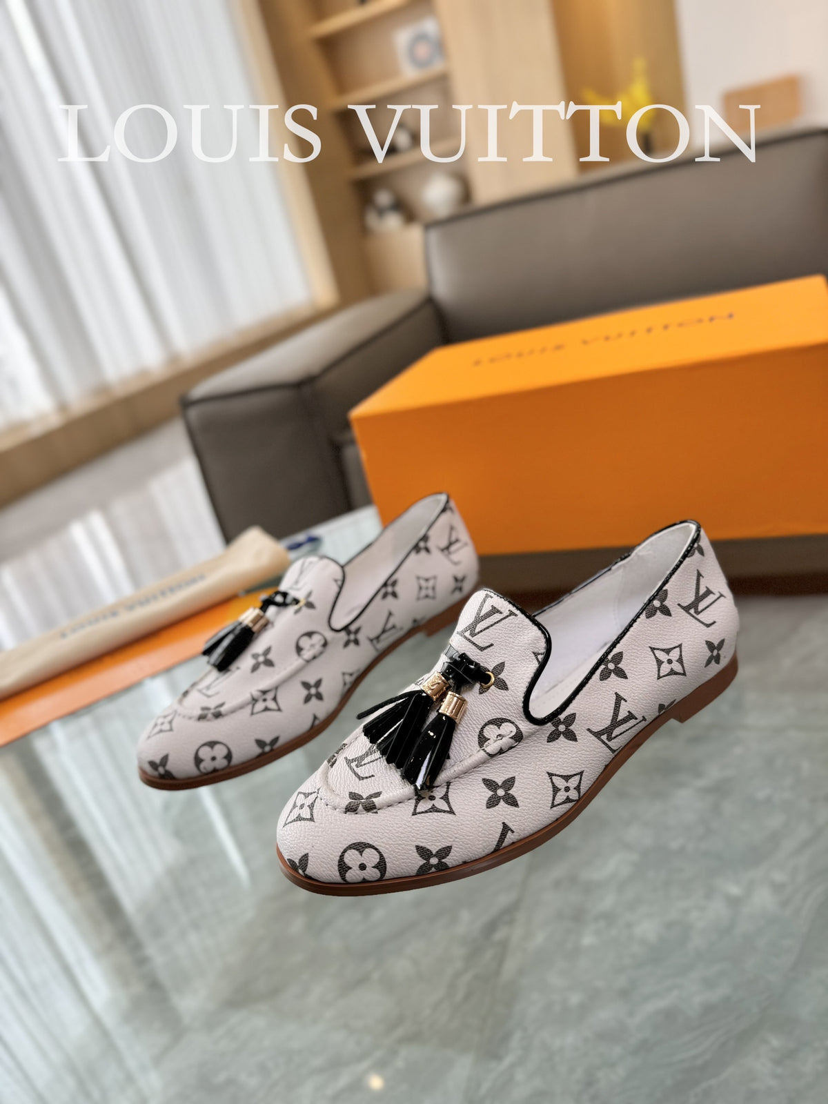 Unisex tassel printed loafers for men and women 0724052101