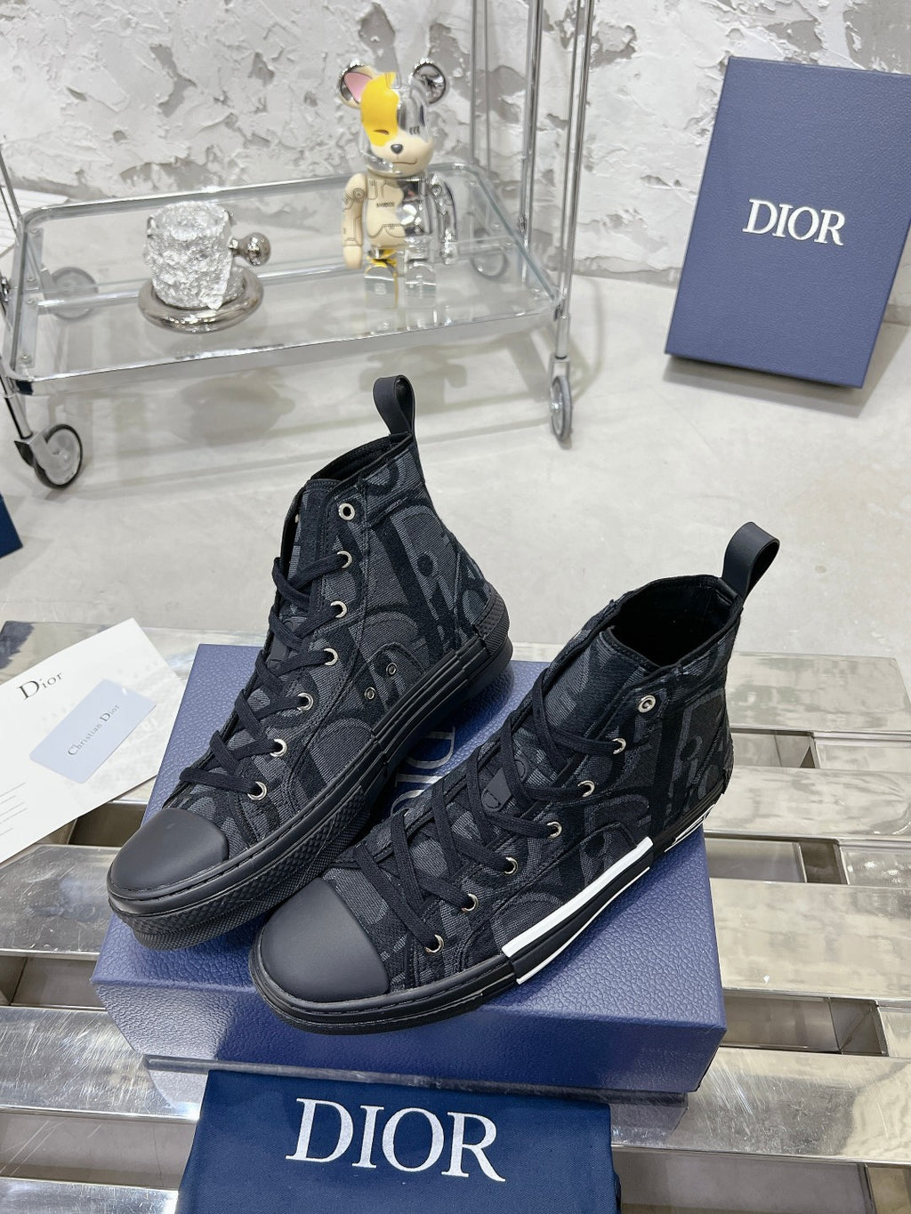 CD B23 High-Top Sneaker 1824120911
