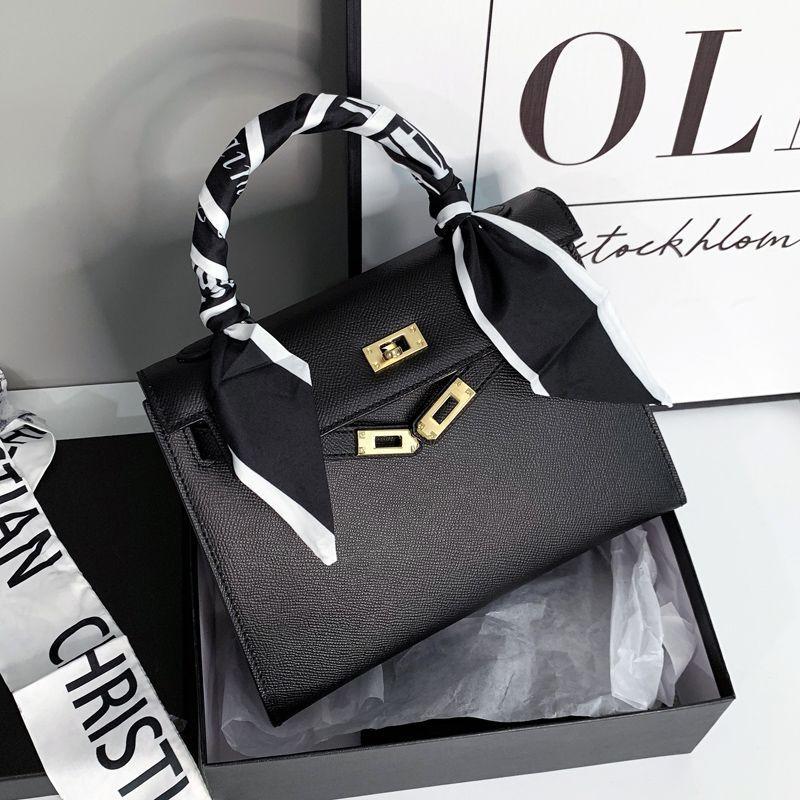 New High-end Feel Handbag Shoulder Crossbody Small Bag 10231229LY10