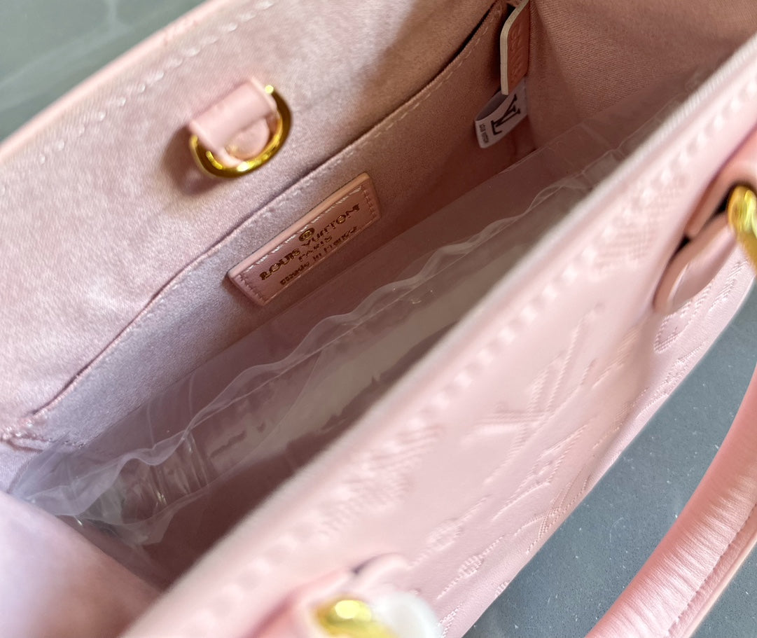 L OnTheGo Small Handbag XC24092429